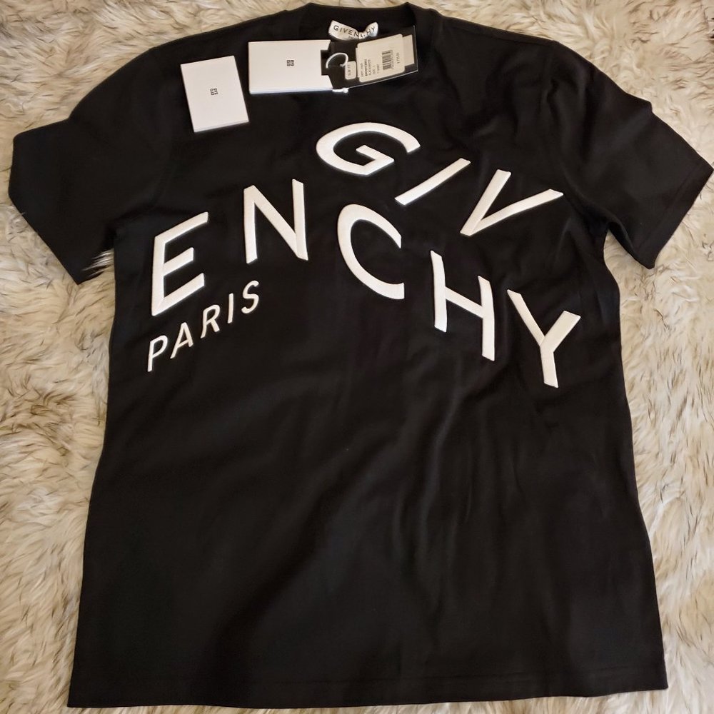 Black jersey T-shirt with white GIVENCHY Refracted